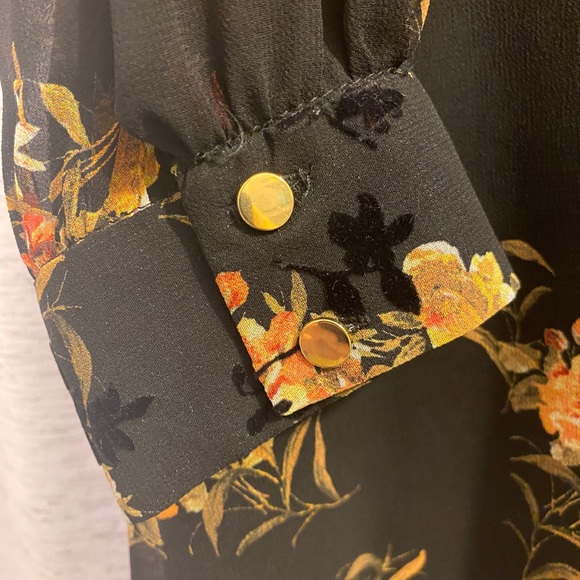 Zara short dress, floral pattern - Picture 3 of 6